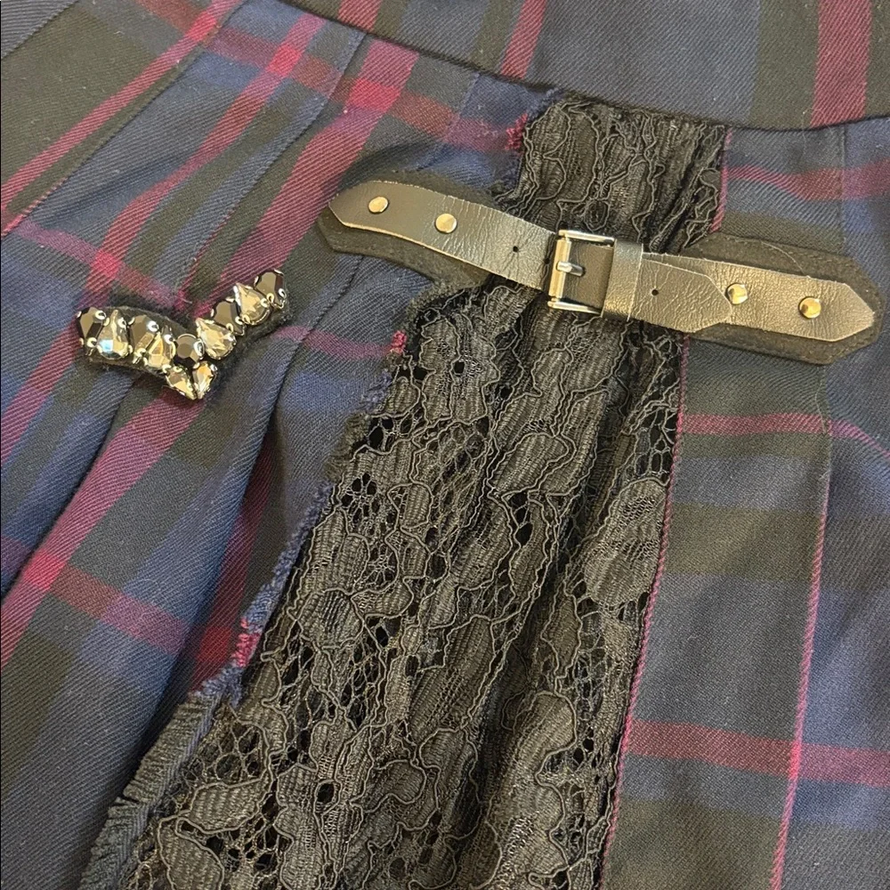 Liu Jo Navy and Red Plaid Mini Skirt with Lace - Picture 2 of 3